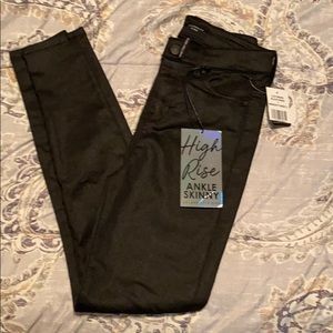 Celebrity pink high-rise ankle skinny jeans